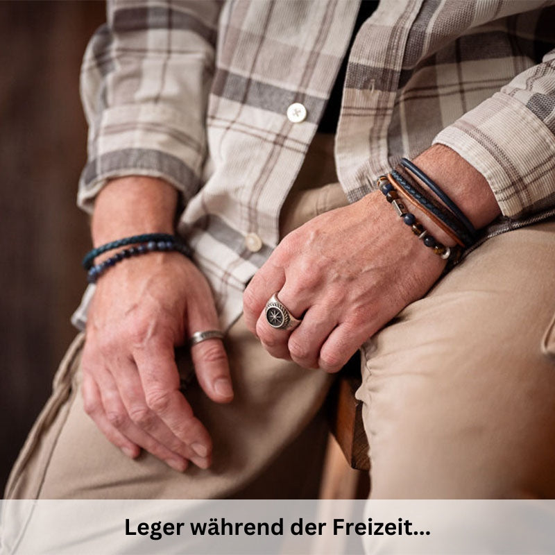 Armband Platja de Torà (Tiger-Sodalith-Steel mit Edelstahl-Kompass-Bead)