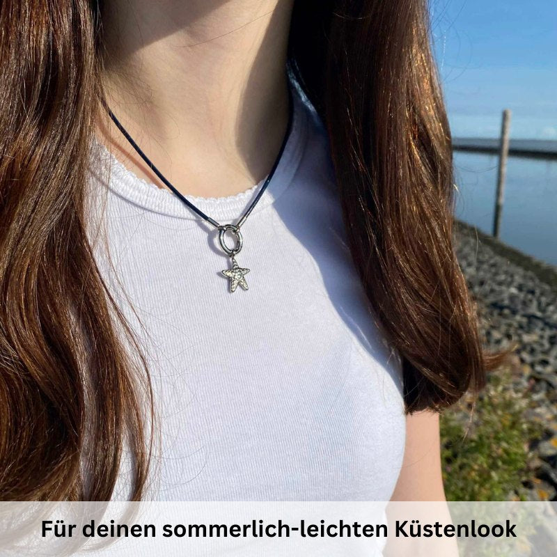 Blaue Lederkette "Fiete" mit Rundkarabiner aus Edelstahl