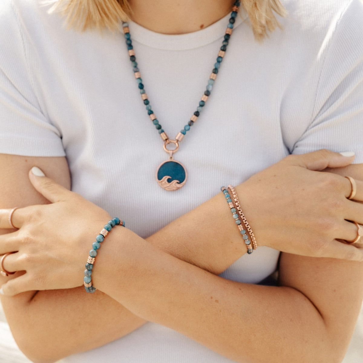 Armband Ocean Line (Multistrang) Blauer Apatit & Edelstahl