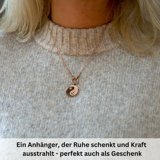 Kettenanhänger Ostfriesisches Yin-Yang aus Edelstahl (Küstengirls)