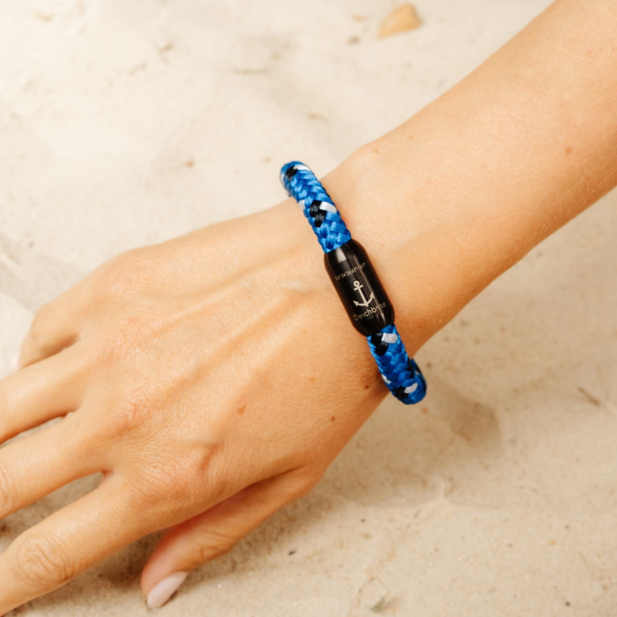 Lattenknaller Fanbundle - 2 Armbänder kaufen, GRATIS Schlüsselanhänger