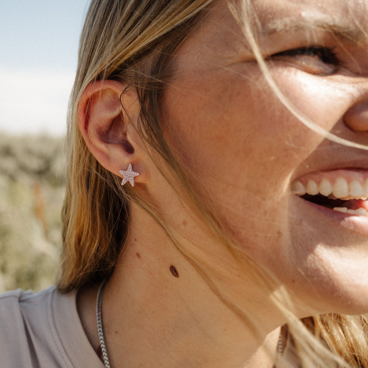 Ohrstecker Seestern mit rosa Zirkonia